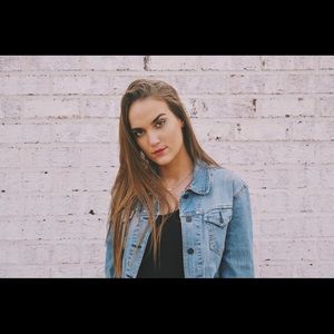 Meet your Posher, Catherine